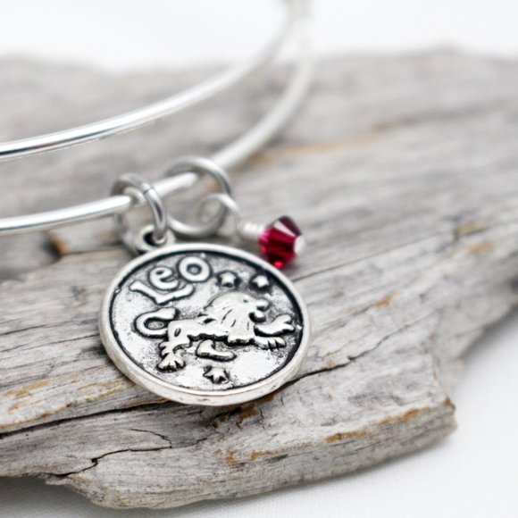 July Leo Adjustable Charm Bangle - Handmade Zodiac Bracelet - Picture 1 of 11